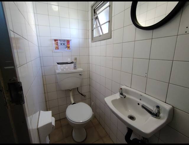240M² WAREHOUSE TO LET IN DRIEHOEK